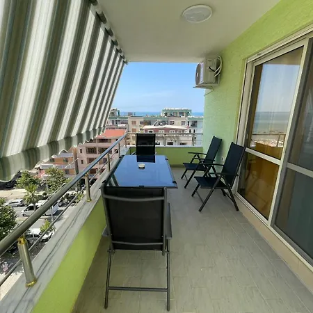 Seaview Newapt 10mbalcony Апартаменты
